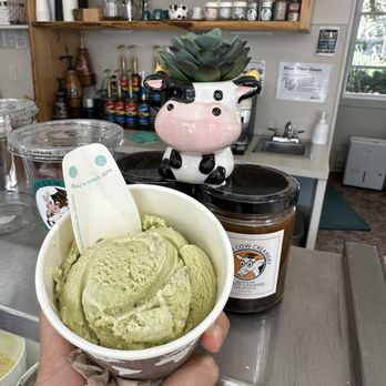 Clever Cow Creamery - Matcha almond - Desserts Near Me - Eastsound, Washington