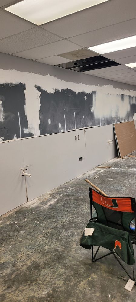 Slide of EverHome Roofing & Maintenance