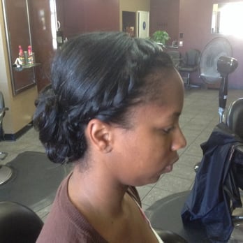 Hair Designs By Trista - Side view wedding updo. - Hair Stylists Near Me - Austin, Texas Hair Designs By Trista - Side view wedding updo. - Hair Stylists Near Me - Austin, Texas