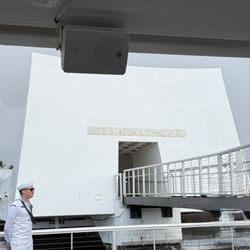 Go Tours Hawaii - The USS Arizona Memorial