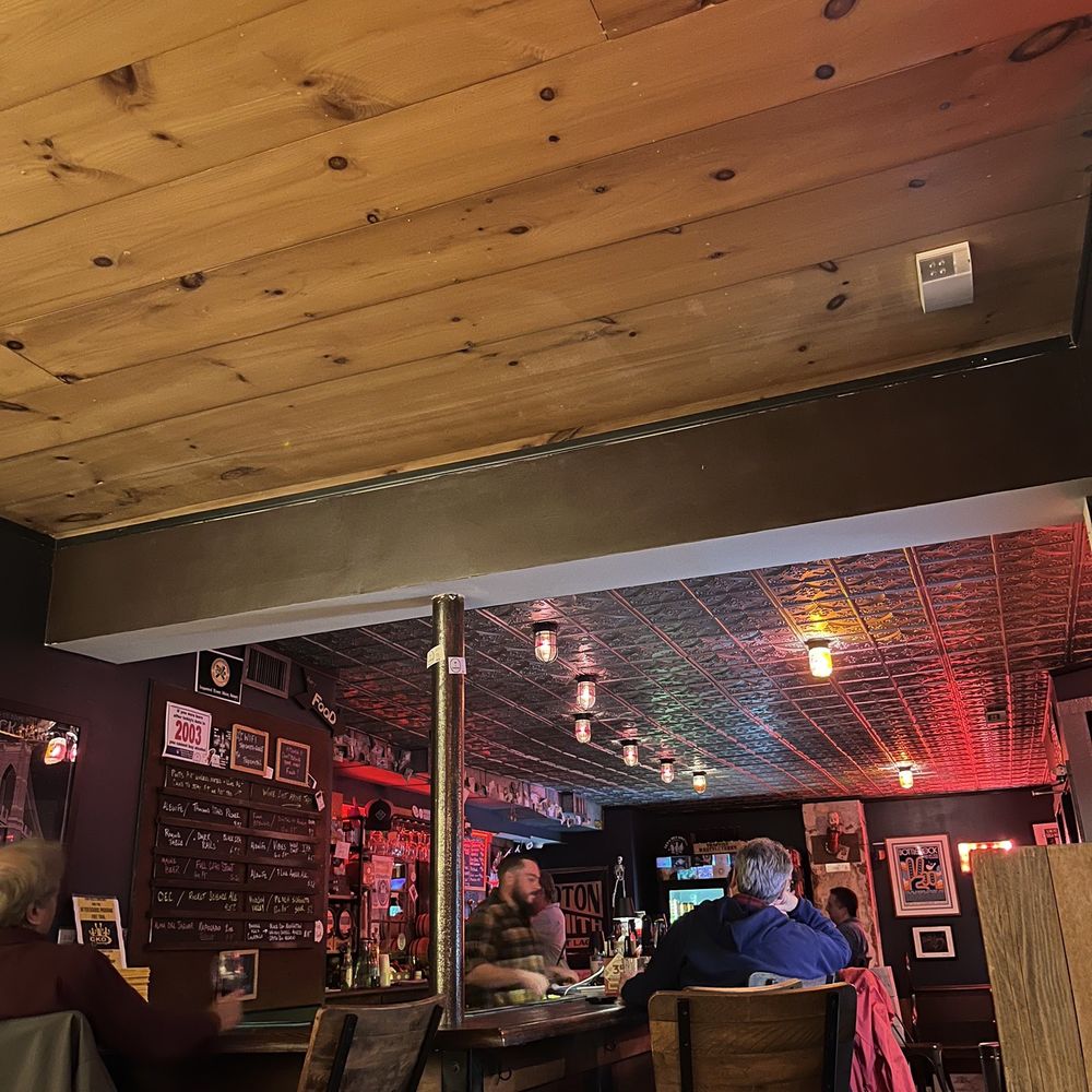 Croton Tapsmith - Pubs Near Me - Croton-on-Hudson, New York