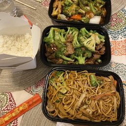 Veggie lo mein, beef and broccoli, and sautéed mixed vegetables