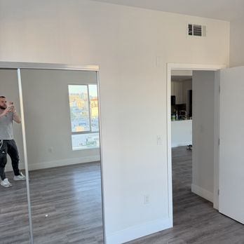 Egor Handyman - Patch and paint and deep cleaning - Handyman Near Me Egor Handyman - Patch and paint and deep cleaning - Handyman Near Me