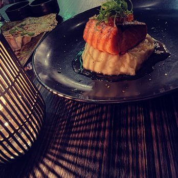 Indo - Dam - Pan Asian Near Me - St. Louis, Missouri