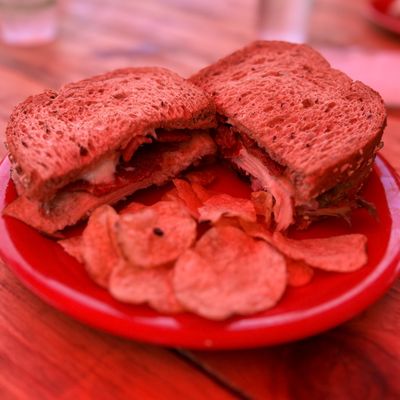 Tunnel Creek Café by null