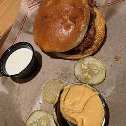 Crispy Chicken Sandwich Crispy Chicken Sandwich