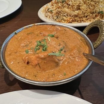 Shikara - Chicken Tikka Masala - Indian Near Me - Downers Grove, Illinois