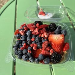 Smooth Monkey - Berry Berry Bowl