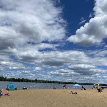 Petrie Island Park - Beautiful day - Beaches Near Me - Ottawa, Ontario Petrie Island Park - Beautiful day - Beaches Near Me - Ottawa, Ontario