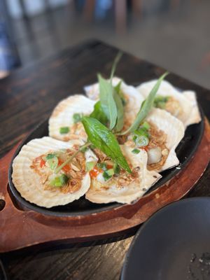 Hem by LeQuy by null