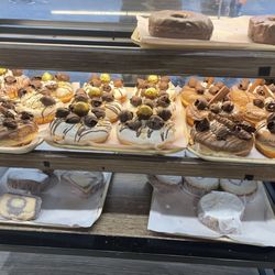 El Nuevo Nopal - Jumbo Donuts