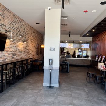 Taco Bell - the inside of a restaurant - Fast Food Near Me - New York, New York