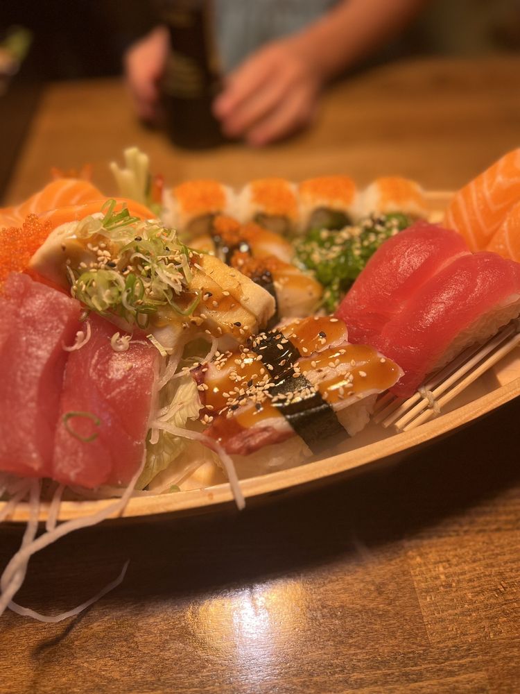 NAMI SUSHI - 35 Photos - Poststr. 48, Göppingen, Baden-Württemberg ...
