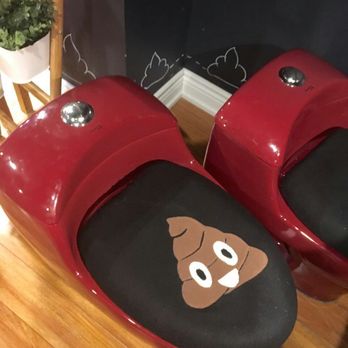 Poop Cafe - Desserts Near Me - Toronto, Ontario