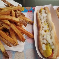Torony's Giant Hot Dog - Fresh Cut Fries, Footlongs Mustard & Onions & Chili, Mustard, Onions
