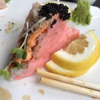 Sakura 6 - Spicy tuna pancake - Sushi Bars Near Me - Brooklyn, New York