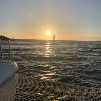 LEI Boat Charter - Beautiful sunset tour - Boat Charters Near Me