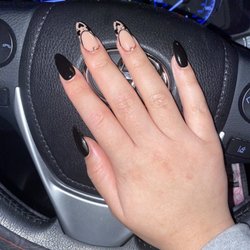 Venice Nails & Spa - IN LOVE WITH THEM