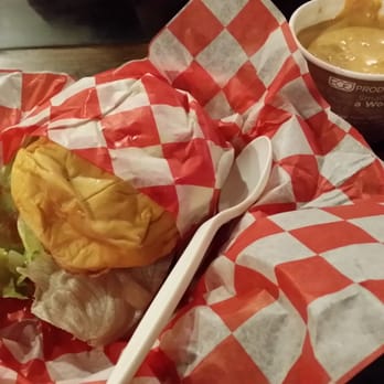Lil Woody's - Burgers Near Me - Seattle, Washington