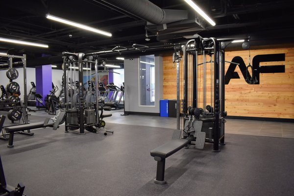 ANYTIME FITNESS - 26 Photos & 29 Reviews - 180 Broadway, San Diego ...