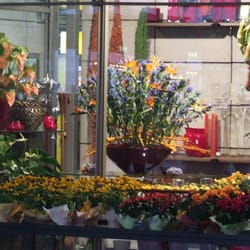 Pitschak - Blumen im Hauptbahnhof