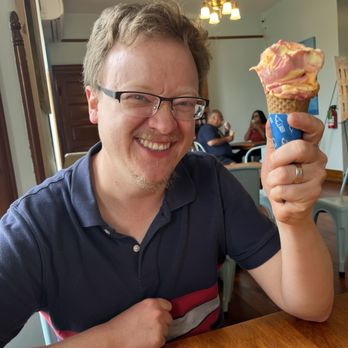 Hansen’s Ice Cream Parlor - Sherbet with a guy - Ice Cream & Frozen Yogurt Near Me - Wilmot, Wisconsin Hansen’s Ice Cream Parlor - Sherbet with a guy - Ice Cream & Frozen Yogurt Near Me - Wilmot, Wisconsin