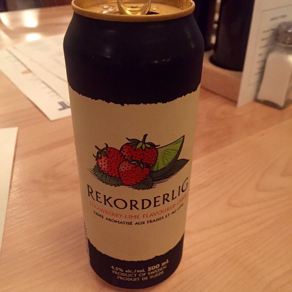 Meat - Not a beer drinker so I had to order this strawberry beer.it was gooooood! - Barbeque Near Me - Edmonton, Alberta
