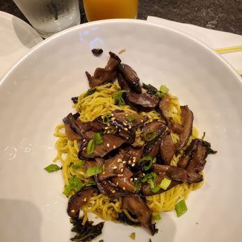 Food Terminal - Yes... this is what came out of the kitchen.  More bowl than noodles. - Malaysian Near Me - Chamblee, Georgia
