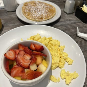 Killian Cafe & Grill - Kids brkfast - Breakfast & Brunch Near Me - Miami, Florida