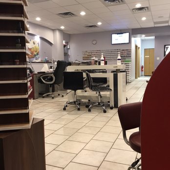 VP Nails - Inside - Nail Salons Near Me - Eagan, Minnesota