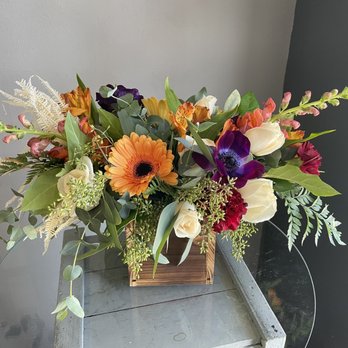 The Dizzy Daisy - Florists Near Me - Orange, California The Dizzy Daisy - Florists Near Me - Orange, California