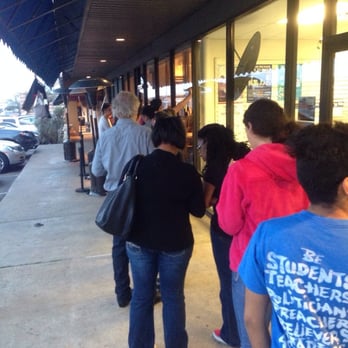 Ramen Tatsu-Ya - The line on a Saturday night. - Ramen Near Me - Austin, Texas Ramen Tatsu-Ya - The line on a Saturday night. - Ramen Near Me - Austin, Texas