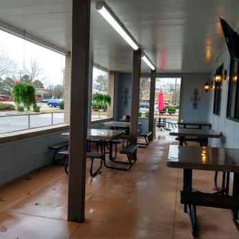 Sonic Drive-In - Porch - Fast Food Near Me - Chesapeake, Virginia