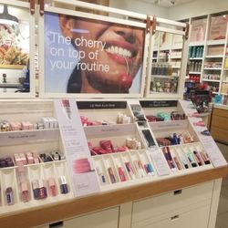 Bath & Body Works