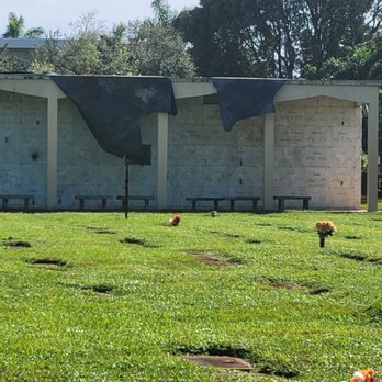 Kraeer Funeral Home - roof tarp - Funeral Services & Cemeteries Near Me - Pompano Beach, Florida