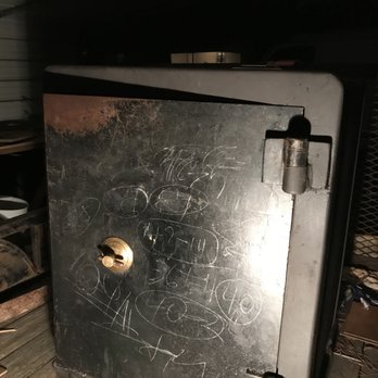 Acardy Locksmith - We do safes too - Keys & Locksmiths Near Me - Oxnard, California