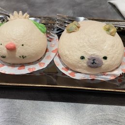 Animal shaped stuffed buns, corn and black bean