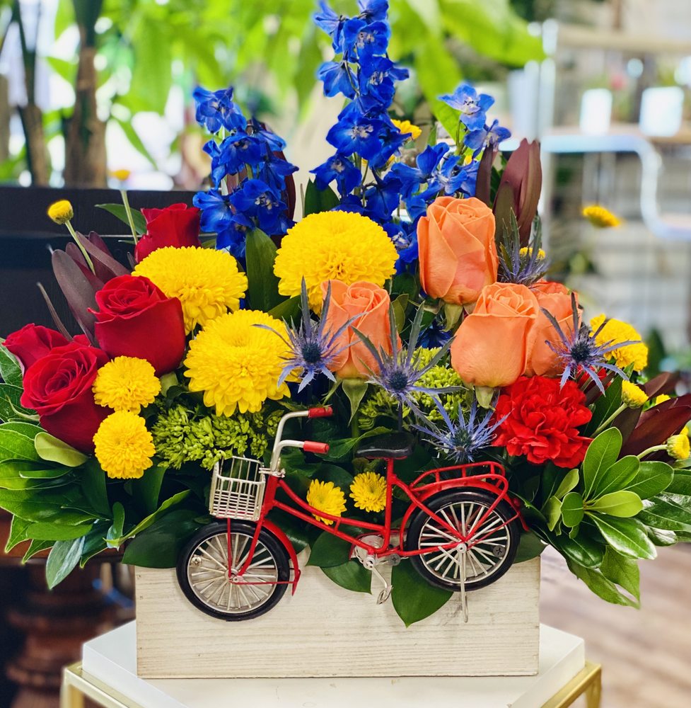 ARROWHEAD FLOWERS Updated September 2024 389 Photos & 200 Reviews