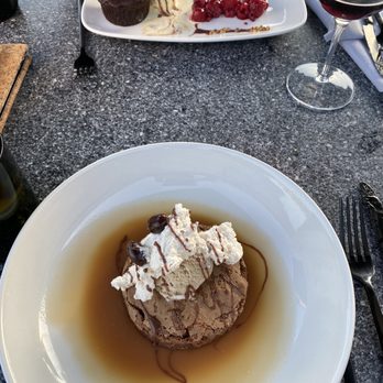 Americus at LaBelle Winery - Espresso sundae - Bars Near Me - Derry, New Hampshire