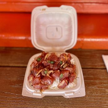 Ono Seafood - Seafood Near Me - Honolulu, Hawaii