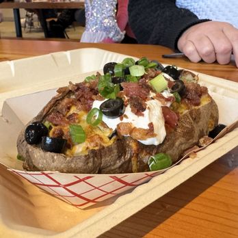 MR POTATO - Updated May 2026 - 4534 SE McLoughlin Blvd, Portland