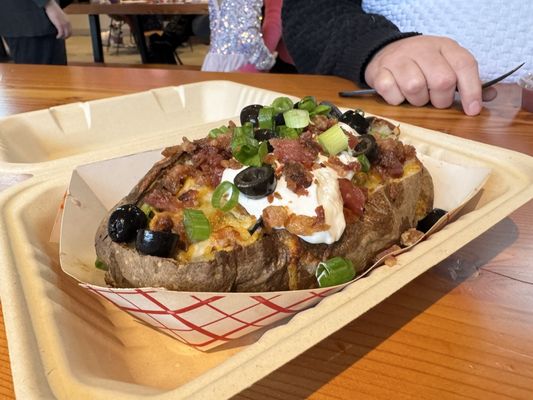 MR POTATO - Updated June 2026 - 4534 SE McLoughlin Blvd, Portland