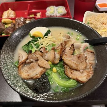 Yummy House - Sushi Bars Near Me - Gulf Breeze, Florida Yummy House - Sushi Bars Near Me - Gulf Breeze, Florida