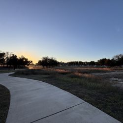 Lakeline Park