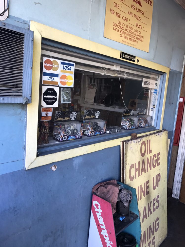 K & G AUTOMOTIVE Updated October 2024 21400 Lassen St, Chatsworth