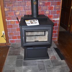 Four Winds Chimney-Victor - My new wood stove