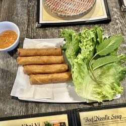Pho Mai Cali & Grill - Egg Rolls