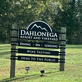 Dahlonega Resort and Vineyard - Resorts Near Me - Dahlonega, Georgia Dahlonega Resort and Vineyard - Resorts Near Me - Dahlonega, Georgia
