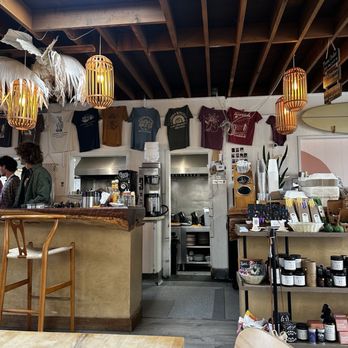 The Hidden Kitchen - Kitchen/bad - Juice Bars & Smoothies Near Me - Cayucos, California The Hidden Kitchen - Kitchen/bad - Juice Bars & Smoothies Near Me - Cayucos, California