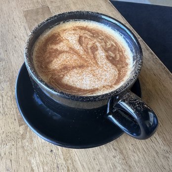 Brandy's Cafe - Vanilla latte with cinnamon - Breakfast & Brunch Near Me - Flagstaff, Arizona